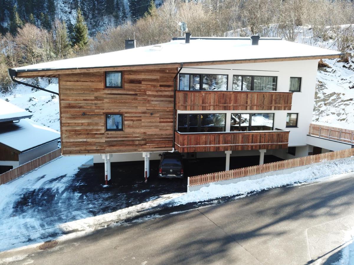 Almhittn - Luxus Appartements Finkenberg Eksteriør bilde