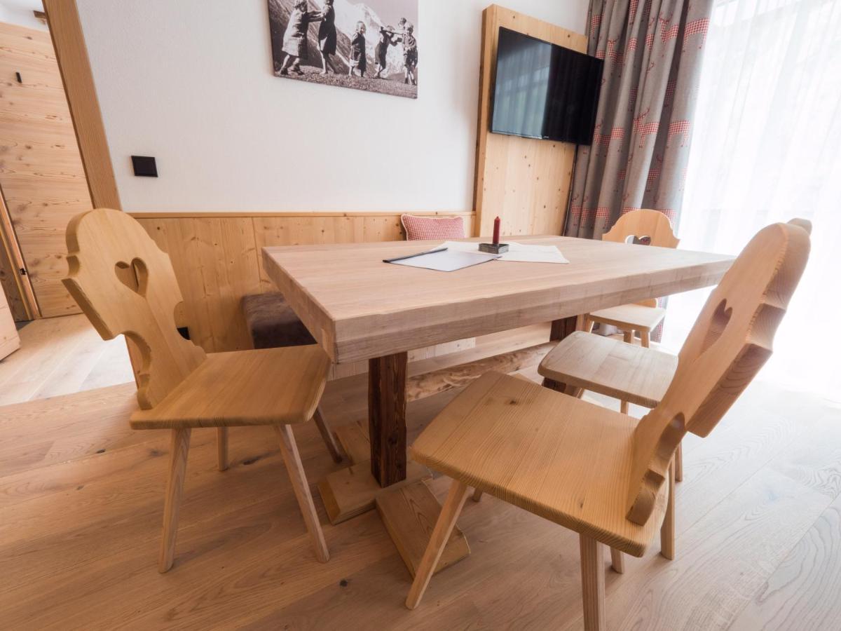 Almhittn - Luxus Appartements Finkenberg Eksteriør bilde