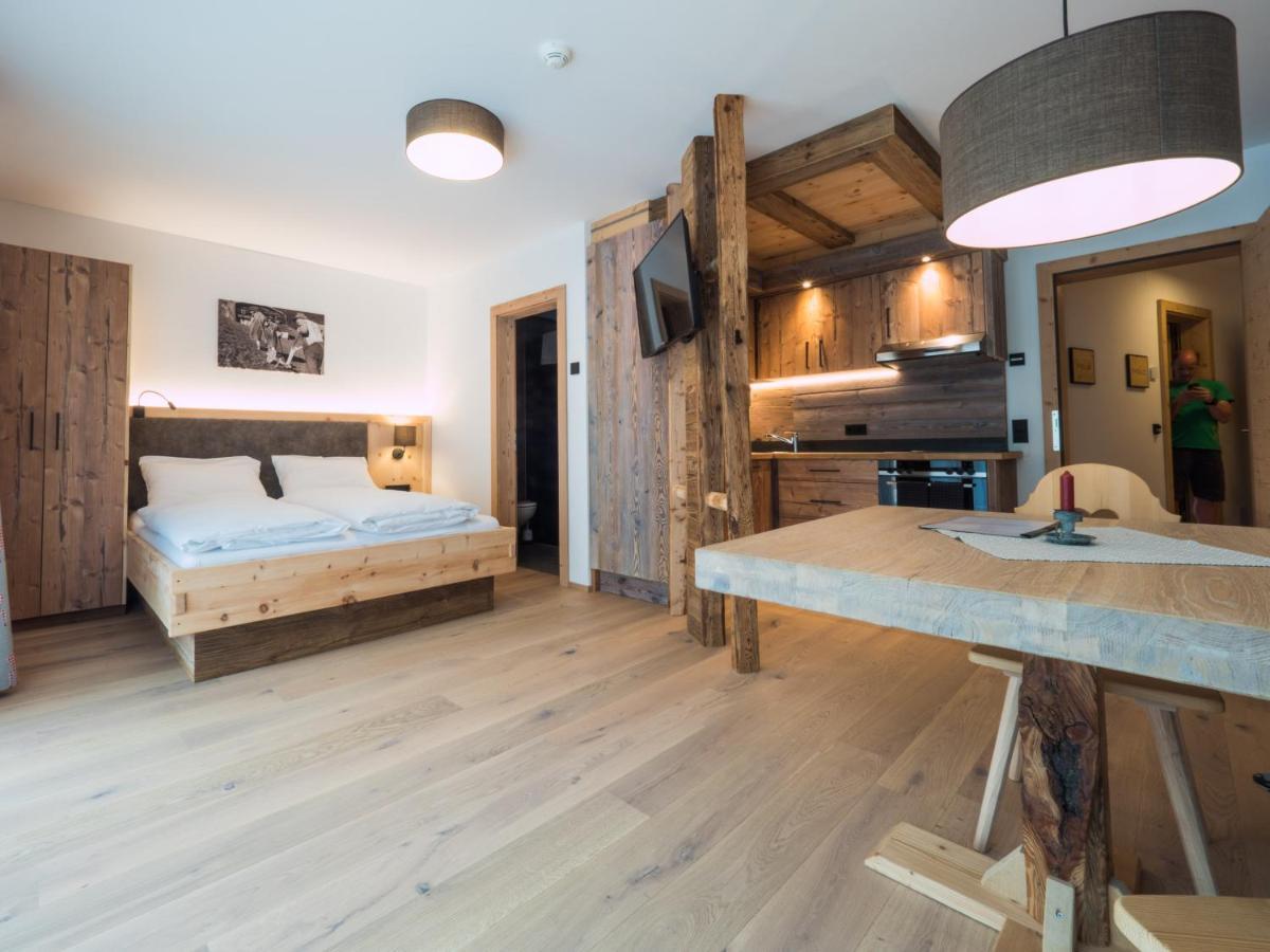 Almhittn - Luxus Appartements Finkenberg Eksteriør bilde