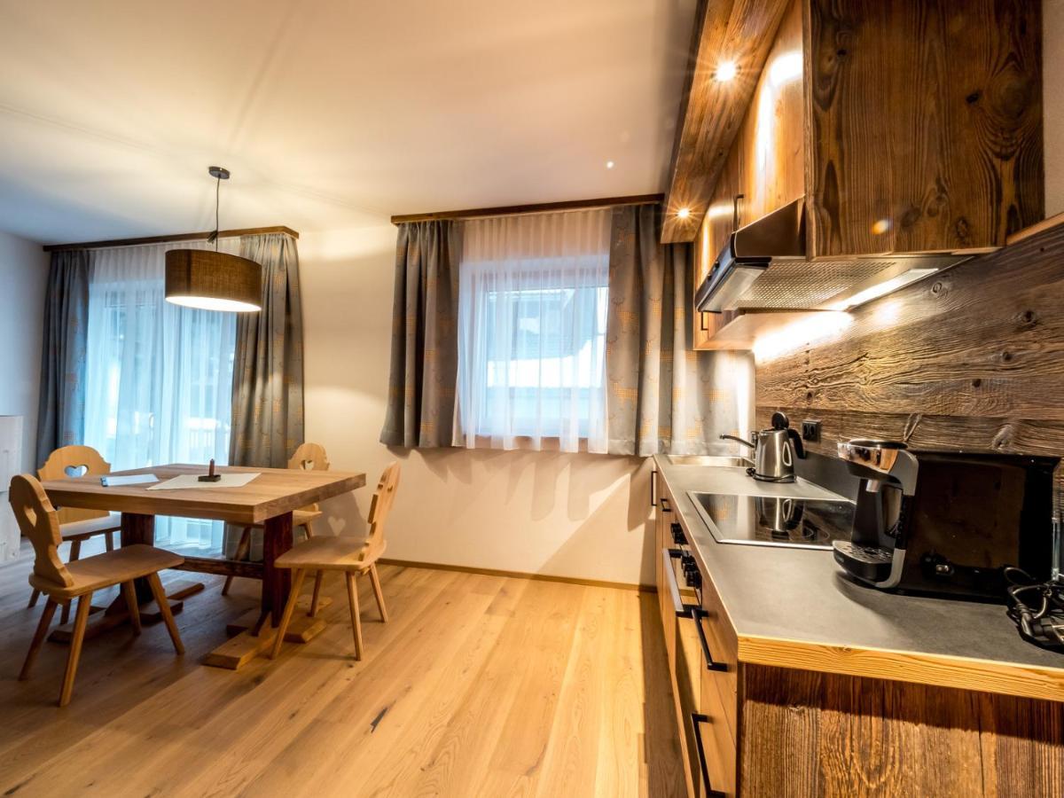 Almhittn - Luxus Appartements Finkenberg Eksteriør bilde