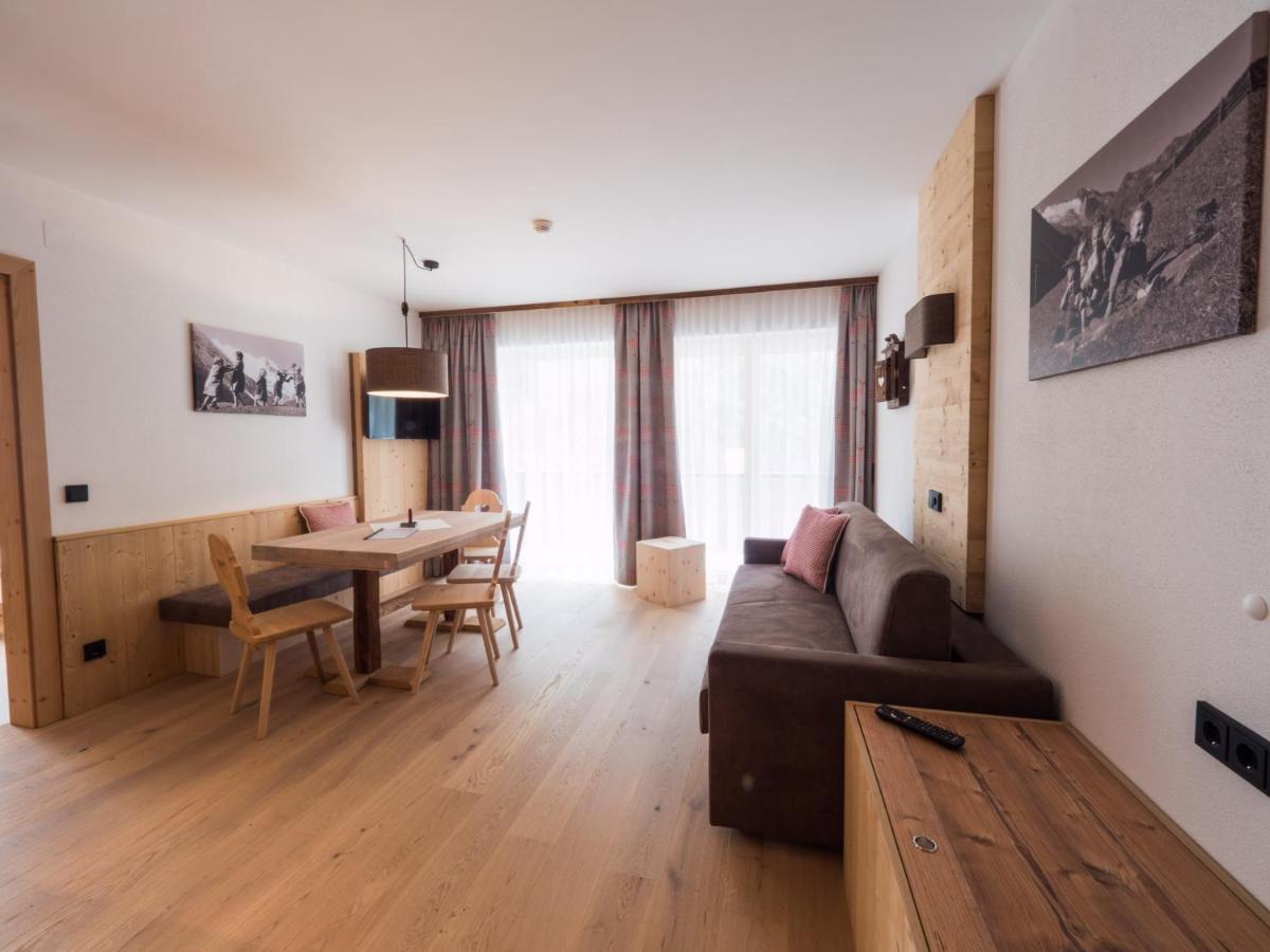 Almhittn - Luxus Appartements Finkenberg Eksteriør bilde